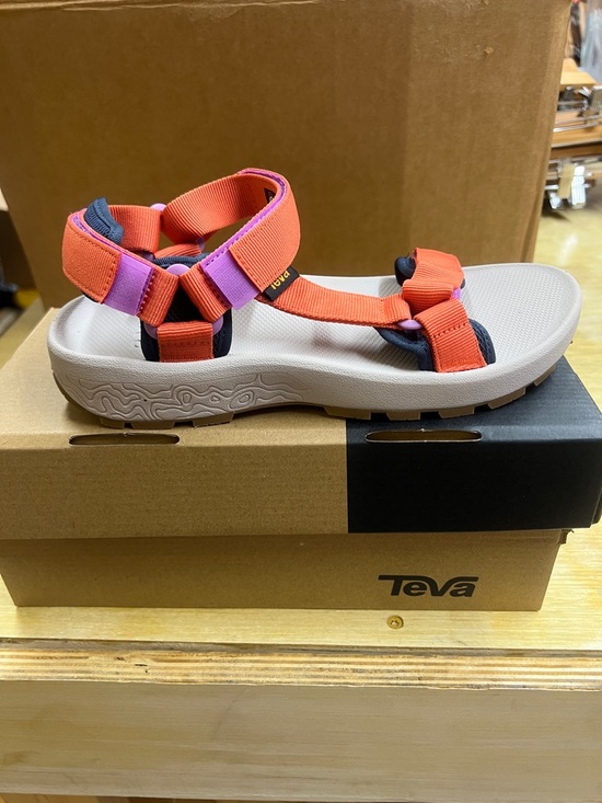 Teva Shoes - NWT Teva W’s Hydratrek Sandal- Coral/ Grey
